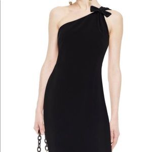Boutique Moschino One-Shoulder Bow Embellished Stretch-Crepe Dress in black.
